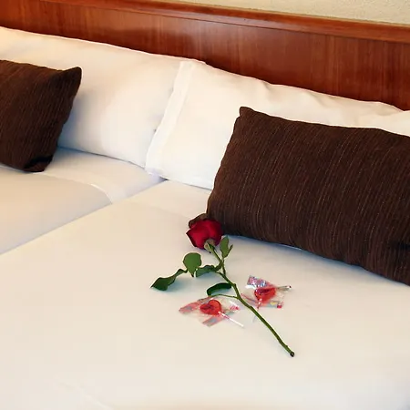 Hotel Atiram 4*
