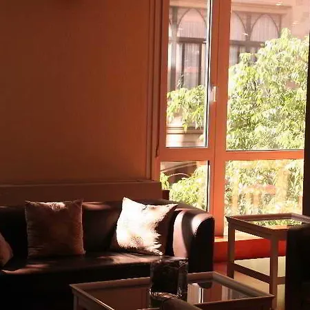 Hotel Atiram