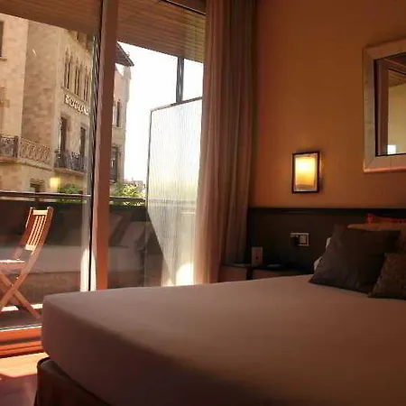 Atiram Hotel 4*