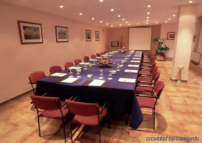 Atiram Hotel 4*