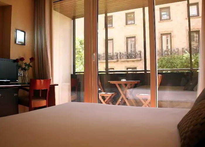 Hotel Atiram 4*