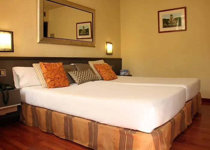 Atiram Hotel 4*